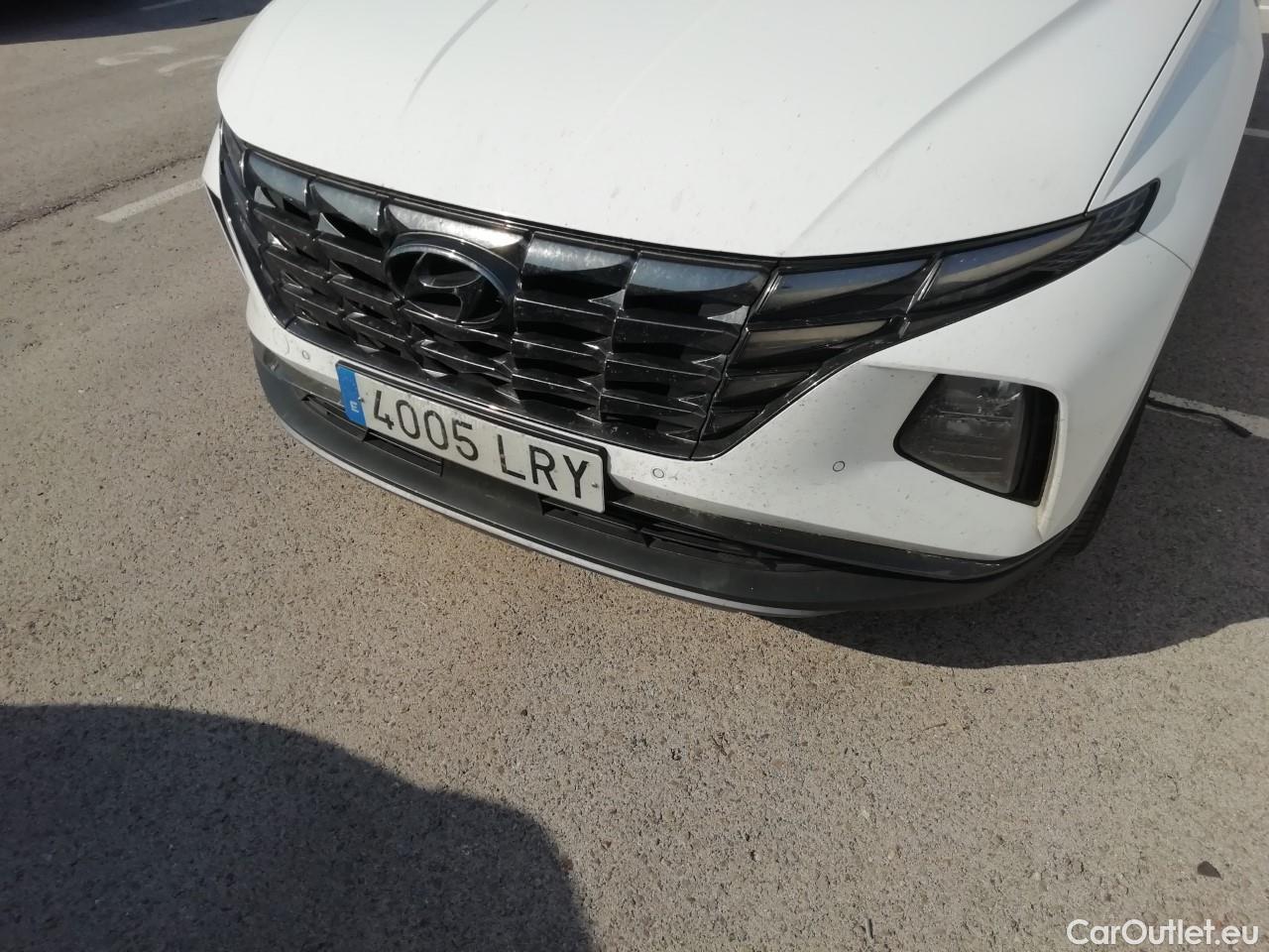  Hyundai  Tucson HYUNDAI  / 2020 / 5P / todoterreno 1.6 CRDI 100kW 48V Tecno DCT 4x4 2C #4