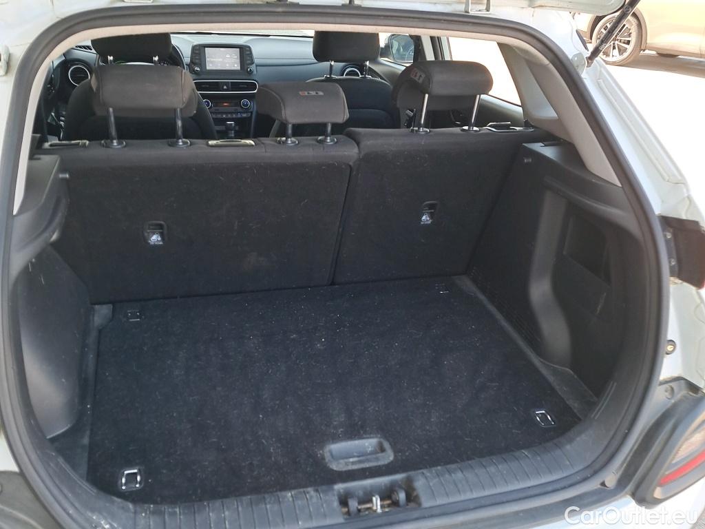  Hyundai  Konna HYUNDAI Kona / 2017 / 5P / todoterreno 1.6 GDI HEV Klass DT #4
