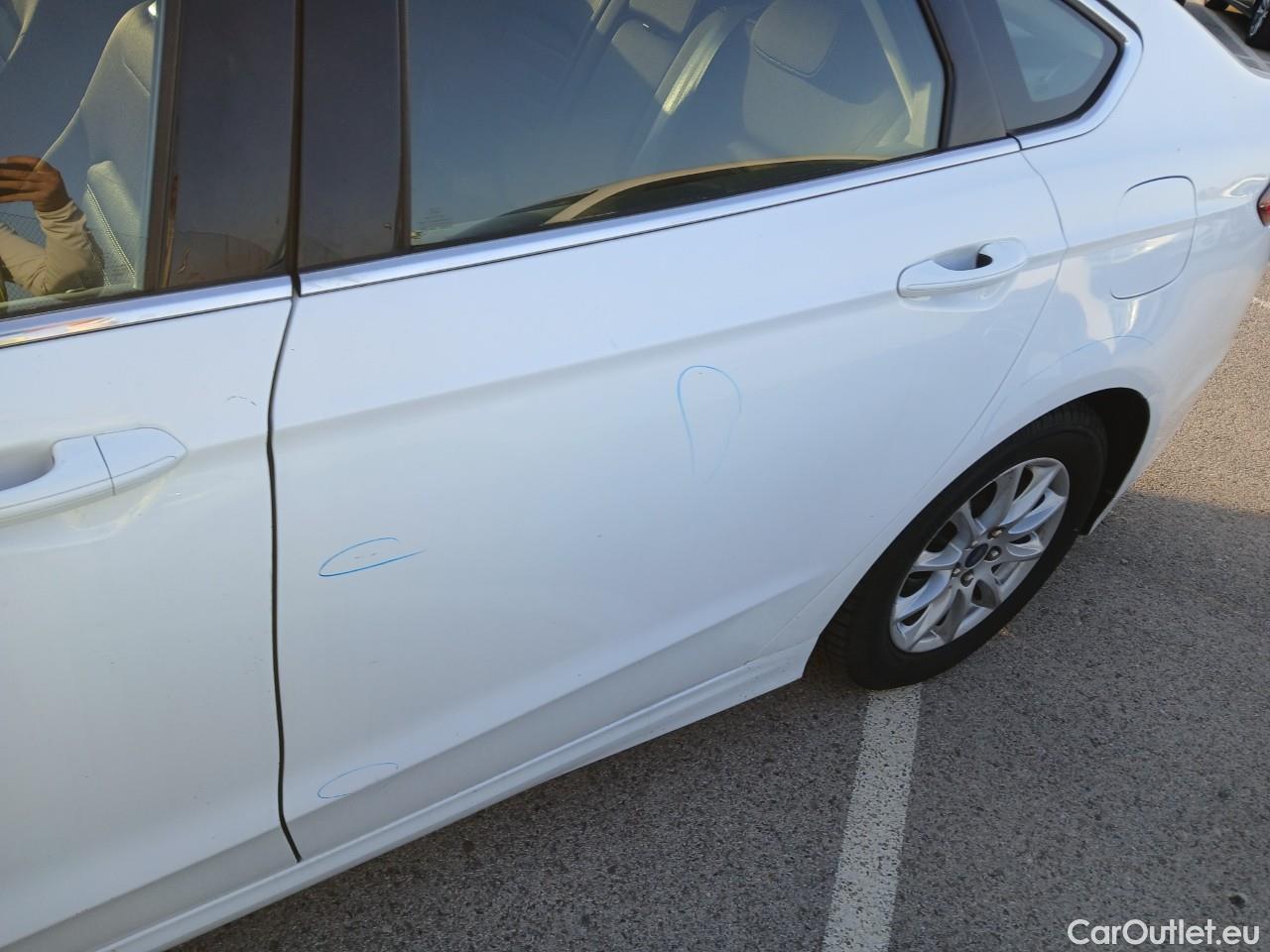  Ford  Mondeo FORD  / 2014 / 5P / berlina con portón 2.0 TDCi 110kW PowerShift Trend #16