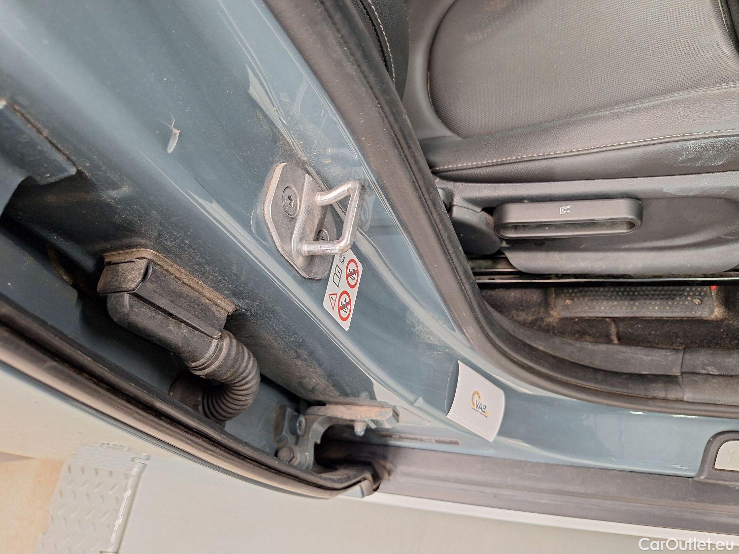 Mini  Countryman MINI, Mini  '16, Mini  Cooper S E ALL4 AT 5d #18