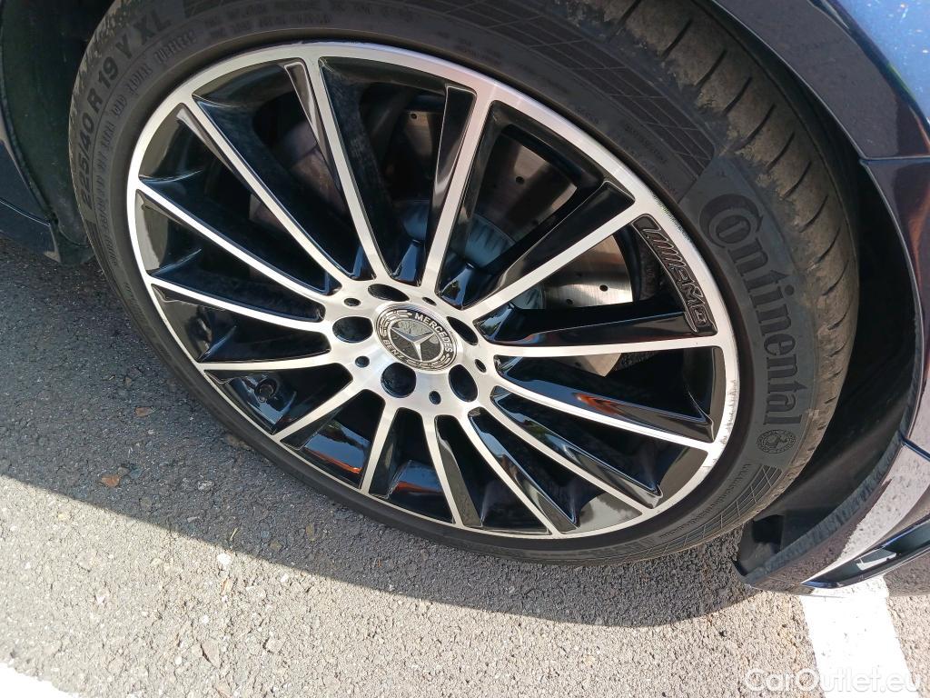  Mercedes  C-Klasse Clase C C 300 (205.083)AMG 2.0 AMG Line 270CV AT9 E6dT #5