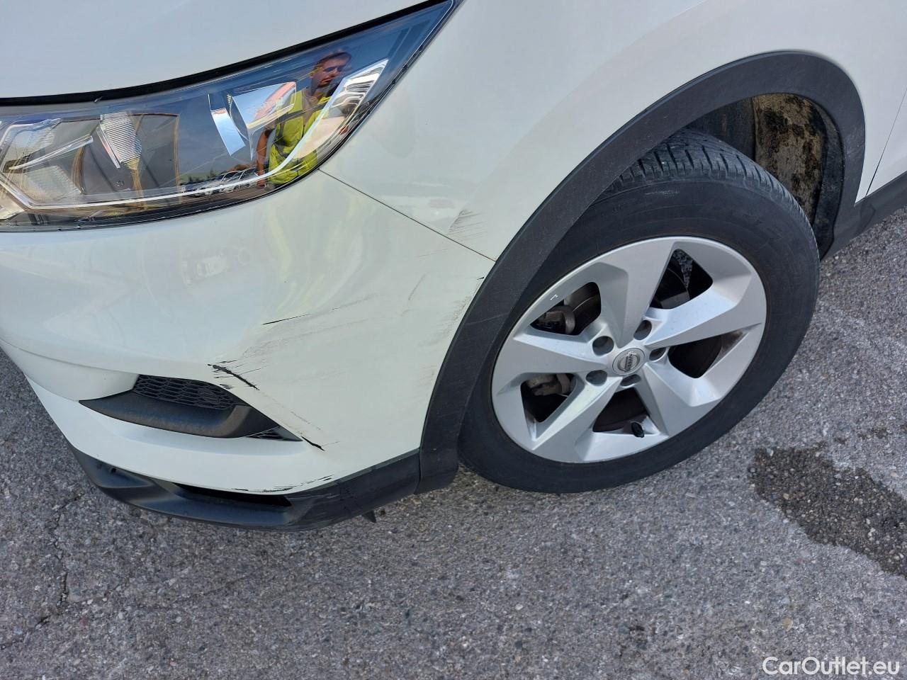  Nissan  Qashqai NISSAN  / 2017 / 5P / todoterreno DIG-T 103 kW (140 CV) E6D ACENTA (AC) #7