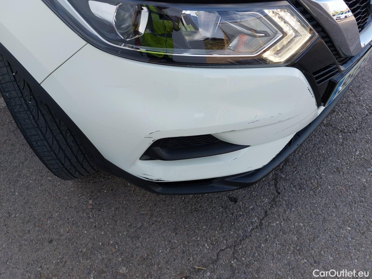 Nissan  Qashqai NISSAN  / 2017 / 5P / todoterreno DIG-T 103 kW (140 CV) E6D ACENTA (AC) #2