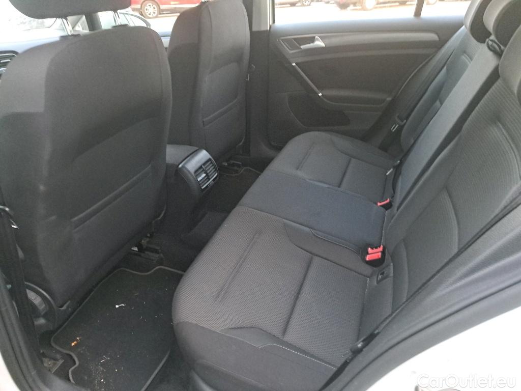 Volkswagen  Golf  VII Berlina e-35kWh #22