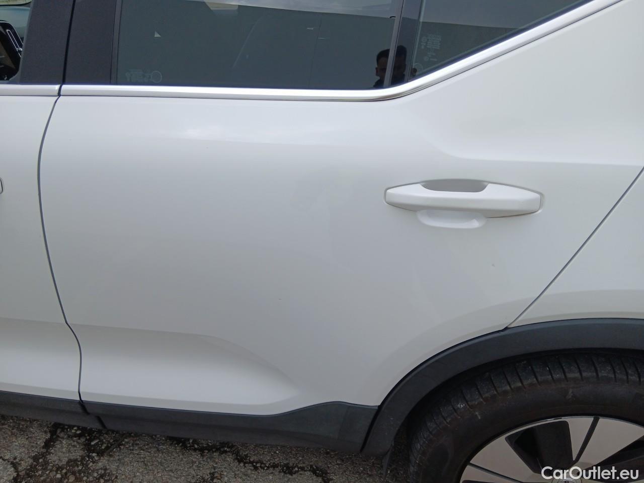  Volvo  XC 40 VOLVO XC40 / 2017 / 5P / todoterreno 1.5 T4 Twin Recharge Inscription Ex Auto #7