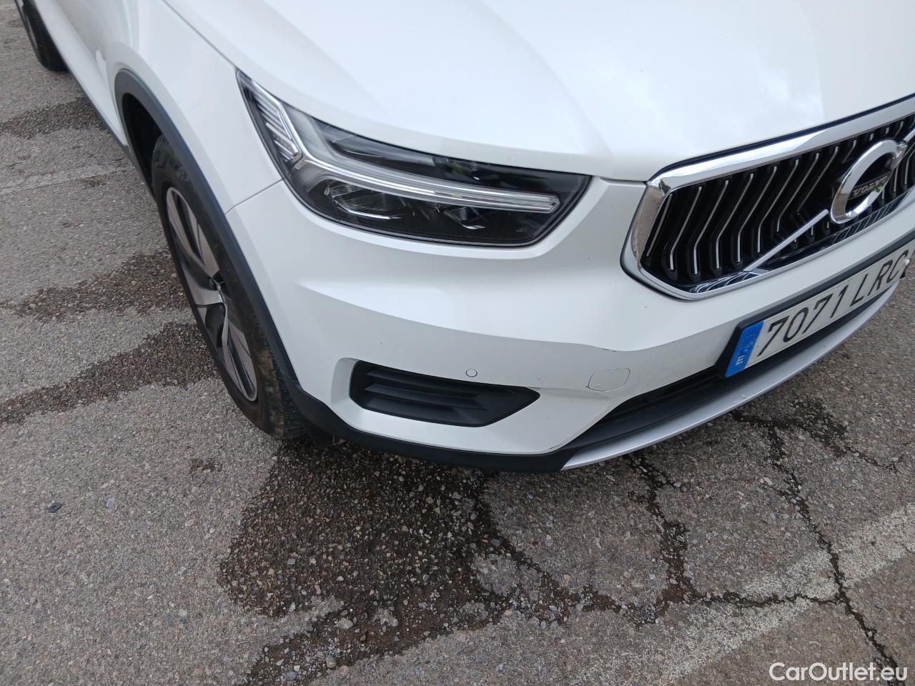  Volvo  XC 40 VOLVO XC40 / 2017 / 5P / todoterreno 1.5 T4 Twin Recharge Inscription Ex Auto #3