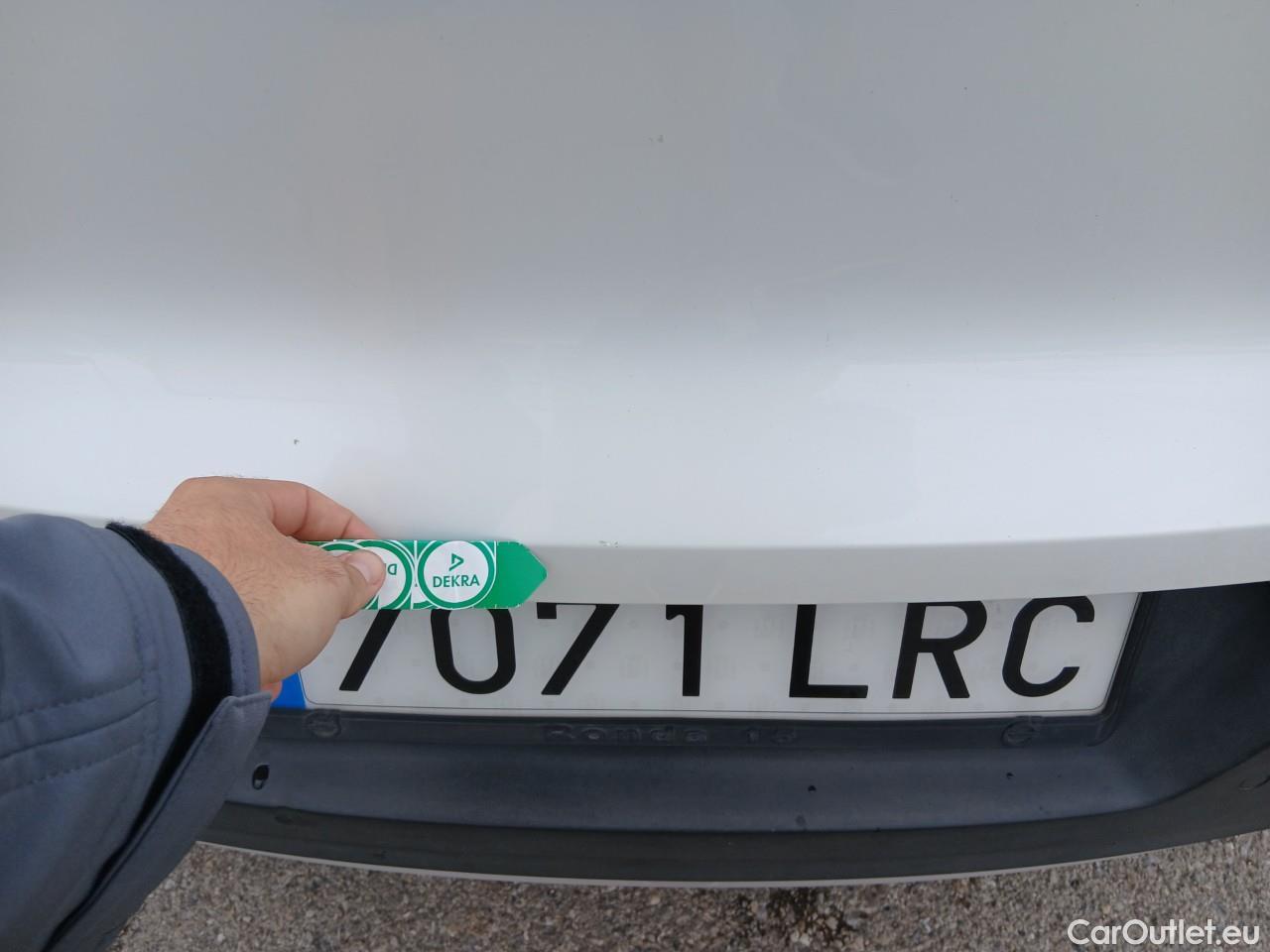  Volvo  XC 40 VOLVO XC40 / 2017 / 5P / todoterreno 1.5 T4 Twin Recharge Inscription Ex Auto #12