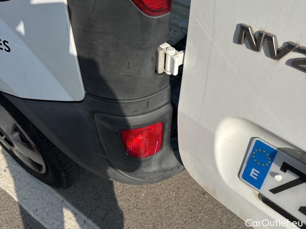  Nissan  NV200 NISSAN NV250 / 2019 / 4P / furgón 1.5dCi 66kW (80CV) PROFESIONAL #33