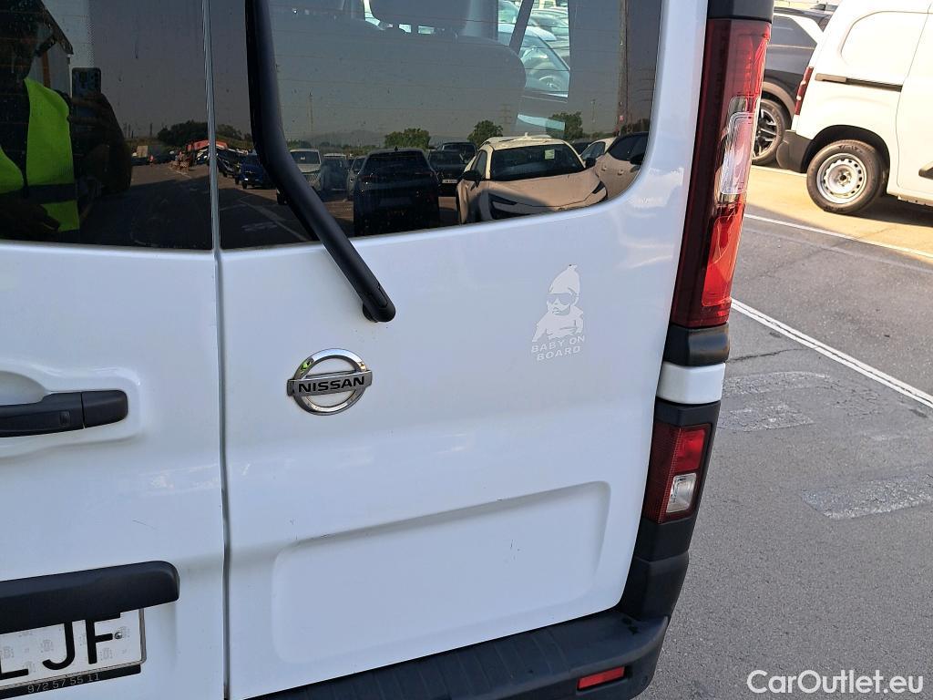  Nissan  NV300 NISSAN  / 2016 / 4P / combi Combi 9 2.0dCi 107 kW L1H1 1T COMFORT #11
