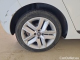  Renault  Clio RENAULT  / 2019 / 5P / BERLINA 1.6 HYBRID E-TECH 103KW ZEN #18