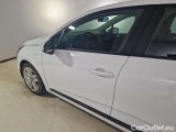  Renault  Clio RENAULT  / 2019 / 5P / BERLINA 1.6 HYBRID E-TECH 103KW ZEN #115