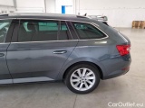  Skoda  Superb SKODA  WAGON / 2019 / 5P / STATION WAGON 1.4 TSI PLUG-IN HYBRYD EXECUTIVE DSG #64