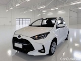  Toyota  Yaris TOYOTA  / 2020 / 5P / BERLINA HYBRID BUSINESS MY22 