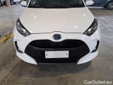  Toyota  Yaris TOYOTA  / 2020 / 5P / BERLINA HYBRID BUSINESS MY22 #28