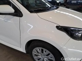  Toyota  Yaris TOYOTA  / 2020 / 5P / BERLINA HYBRID BUSINESS MY22 #38