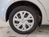  Toyota  Yaris TOYOTA  / 2017 / 5P / BERLINA 1.5 HYBRID BUSINESS #18