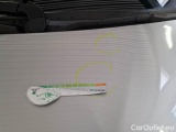  Toyota  Yaris TOYOTA  / 2017 / 5P / BERLINA 1.5 HYBRID BUSINESS #37