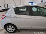  Toyota  Yaris TOYOTA  / 2017 / 5P / BERLINA 1.5 HYBRID BUSINESS #62
