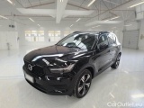  Volvo  XC 40 VOLVO XC40 / 2017 / 5P / SUV T4 PLUG-IN HYBRID AUTO RECHARGE R-DESIGN 
