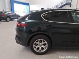  Alfa Romeo   STELVIO ALFA ROMEO / 2017 / 5P / SUV 2.2 TURBO DIESEL 190CV AT8 Q4 BUSINESS #59