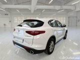  Alfa Romeo   STELVIO ALFA ROMEO / 2017 / 5P / SUV 2.2 TURBO DIESEL 160CV AT8 RWD #2