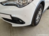  Alfa Romeo   STELVIO ALFA ROMEO / 2017 / 5P / SUV 2.2 TURBO DIESEL 160CV AT8 RWD #30