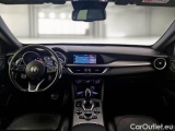  Alfa Romeo   STELVIO ALFA ROMEO / 2017 / 5P / SUV 2.2 TD 210 CV VELOCE AT8 Q4 #3