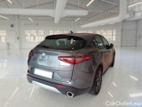  Alfa Romeo   STELVIO ALFA ROMEO / 2017 / 5P / SUV 2.2 TURBO D 160CV ROSSO EDIZIONE AT8 RWD #2
