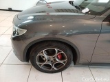  Alfa Romeo   STELVIO ALFA ROMEO / 2017 / 5P / SUV 2.2 TURBO D 160CV ROSSO EDIZIONE AT8 RWD #104