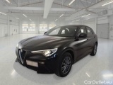  Alfa Romeo   STELVIO ALFA ROMEO / 2017 / 5P / SUV 2.2 TURBO DIESEL 190CV BUSINESS AT8 Q4 