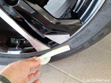  Peugeot  2008 PEUGEOT  / 2019 / 5P / CROSSOVER PURETECH 130 EAT8 ALLURE S/S AUT. #81