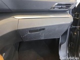  Peugeot  3008 PEUGEOT  / 2016 / 5P / SUV BLUEHDI 130 SeS BUSINESS #115