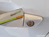  Peugeot  3008 PEUGEOT  / 2016 / 5P / SUV BLUEHDI 130 SeS BUSINESS #64