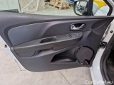  Renault  Clio RENAULT  / 2016 / 5P / BERLINA 1.5 DCI 75CV BUSINESS #88