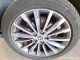  Skoda  Karoq SKODA  / 2017 / 5P / SUV 1.6 TDI SCR EXECUTIVE #120
