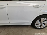  Volkswagen  Golf  VOLKSWAGEN / 2019 / 5P / BERLINA 2.0 TDI SCR 85KW STYLE #53
