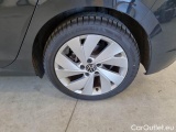  Volkswagen  Golf  VOLKSWAGEN / 2019 / 5P / BERLINA 1.5 ETSI EVO ACT STYLE DSG #19