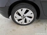  Volkswagen  Golf  VOLKSWAGEN / 2019 / 5P / BERLINA 2.0 TDI SCR STYLE DSG #19