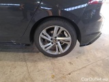  Volkswagen  Golf  VOLKSWAGEN / 2019 / 5P / BERLINA 1.5 ETSI EVO ACT 110KW R-LINE DSG #19