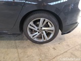  Volkswagen  Golf  VOLKSWAGEN / 2019 / 5P / BERLINA 1.5 ETSI EVO ACT 110KW R-LINE DSG #76