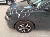  Volkswagen  Polo VOLKSWAGEN  / 2017 / 5P / BERLINA 1.0 TSI BUSINESS COMFORTLINE #102