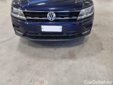  Volkswagen  Tiguan VOLKSWAGEN  / 2016 / 5P / SUV 2.0 TDI SCR 110KW BUSINESS BMT DSG #34
