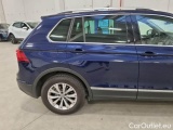  Volkswagen  Tiguan VOLKSWAGEN  / 2016 / 5P / SUV 2.0 TDI SCR 110KW BUSINESS BMT DSG #47