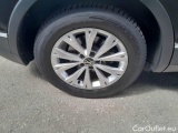  Volkswagen  Tiguan VOLKSWAGEN  / 2020 / 5P / SUV 2.0 TDI SCR 110KW LIFE DSG #114