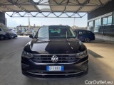  Volkswagen  Tiguan VOLKSWAGEN  / 2020 / 5P / SUV 2.0 TDI SCR 110KW LIFE DSG #132