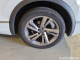  Volkswagen  Tiguan VOLKSWAGEN  / 2020 / 5P / SUV 2.0 TDI SCR 110KWR-LINE DSG #19