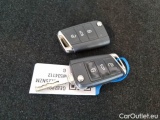  Volkswagen  Tiguan VOLKSWAGEN  / 2020 / 5P / SUV 2.0 TDI SCR 110KWR-LINE DSG #90