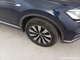  Volkswagen  Touareg VOLKSWAGEN  / 2018 / 5P / SUV 3.0 V6 TDI SCR 210KW ELEGANCE #36