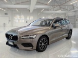  Volvo  V60 VOLVO  / 2018 / 5P / STATION WAGON D3 BUSINESS 
