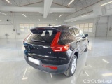  Volvo  XC 40 VOLVO XC40 / 2017 / 5P / SUV T2 AUTOMATICO MOMENTUM CORE #2